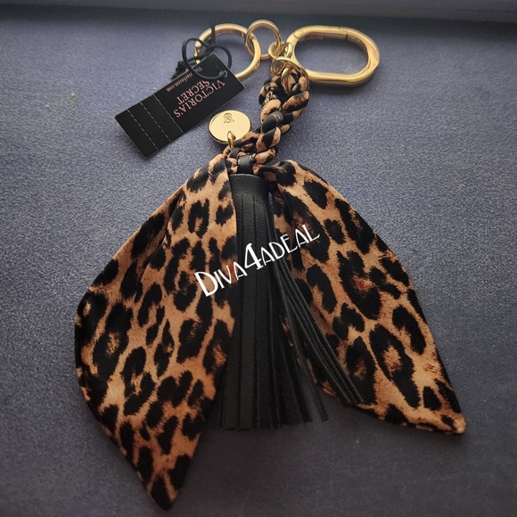 Victoria’s Secret Silk Tie Tassel Bag Charm Keychain - Picture 1 of 3